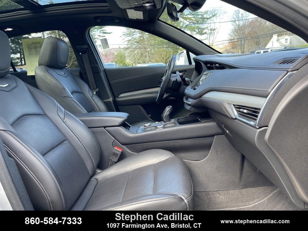 2019 Cadillac XT4 AWD Premium Luxury